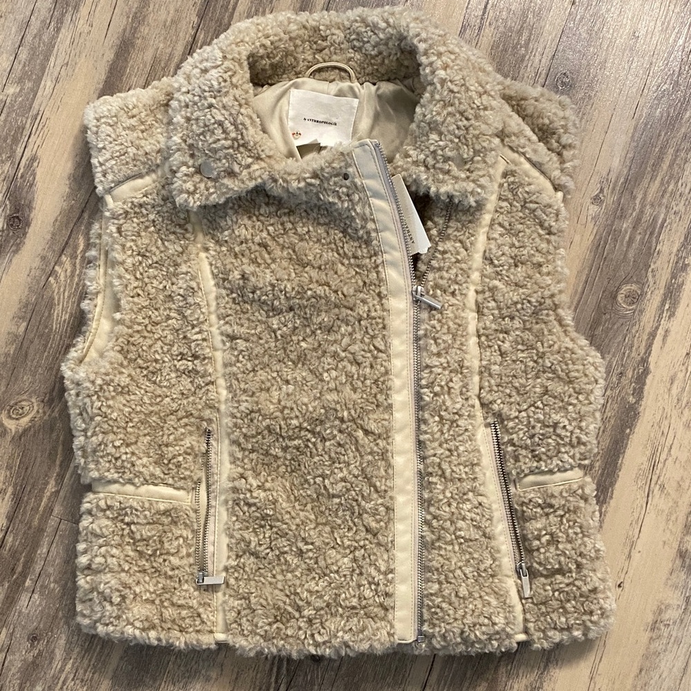 ANTHROPOLOGIE Sherpa Teddy Vest Women's Size SMALL - Picture 3 of 14